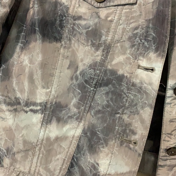 Rose embroidered sky pattern jacket - Picture 3 of 3